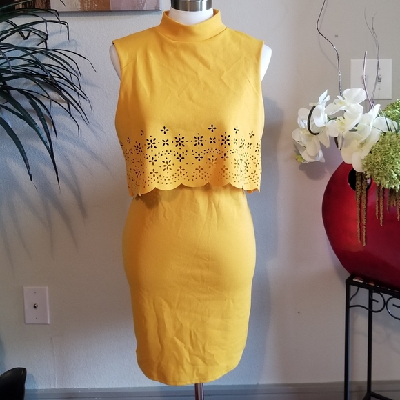 Boohoo Yellow Dress Size 10 - Picture 1 of 3